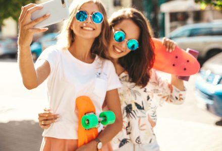 Eté 2025 : réserver des vacances ou un séjour linguistique !
