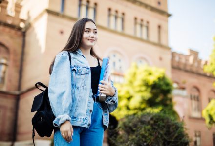 Étudier à l’étranger après le Bac